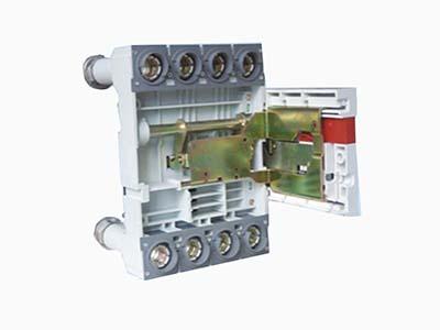 Draw-out device DAM1-400 3P in front of board